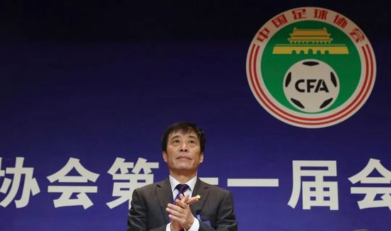 下半场，本泽马多次打门威胁球门，马丁波克耶扳回一球。